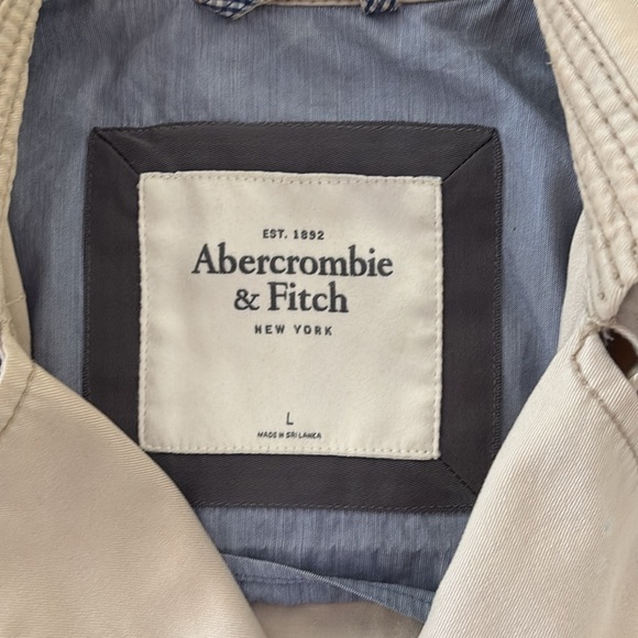 Abercrombie & Fitch Cream Trench Coat Classic Tailored Design - Picture 6 of 10